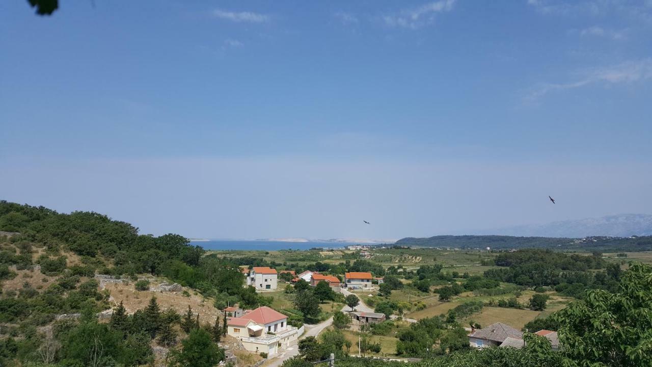 Apartment Cernesa Ražanac Εξωτερικό φωτογραφία