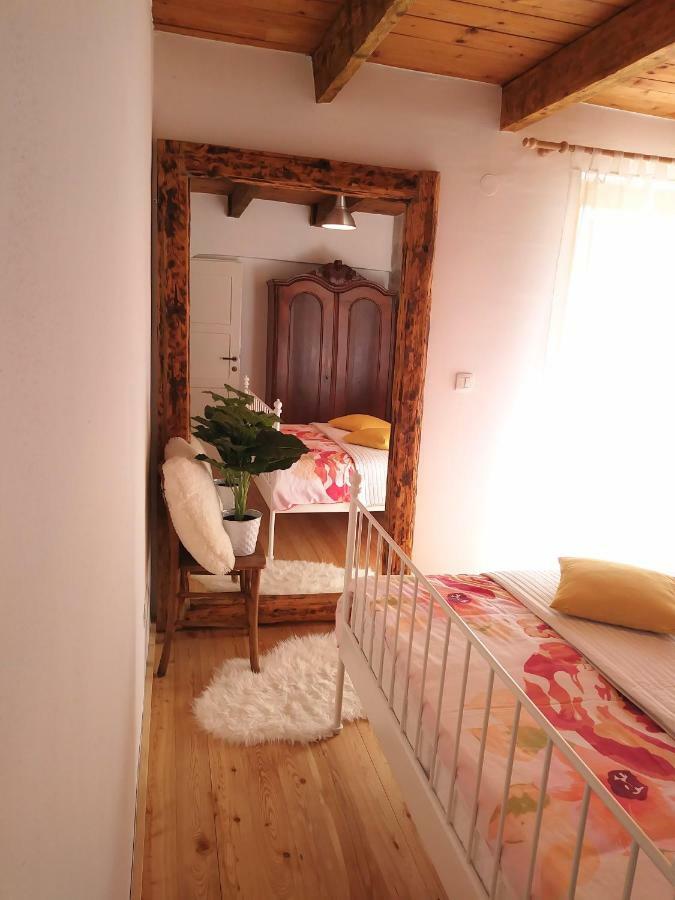 Apartment Cernesa Ražanac Εξωτερικό φωτογραφία