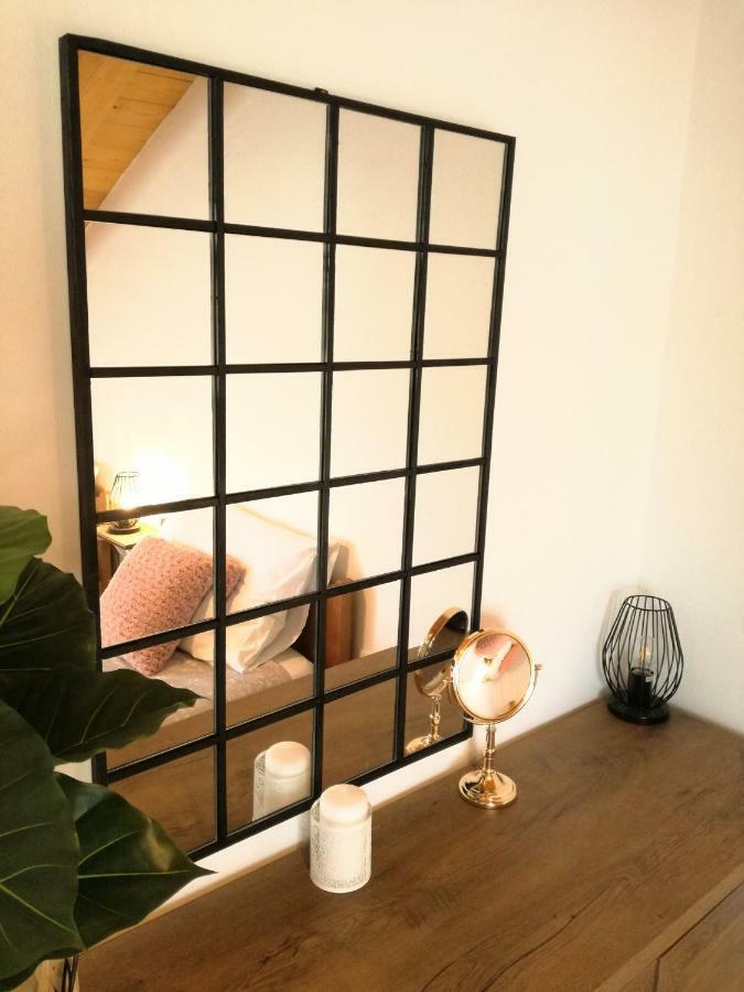 Apartment Cernesa Ražanac Εξωτερικό φωτογραφία