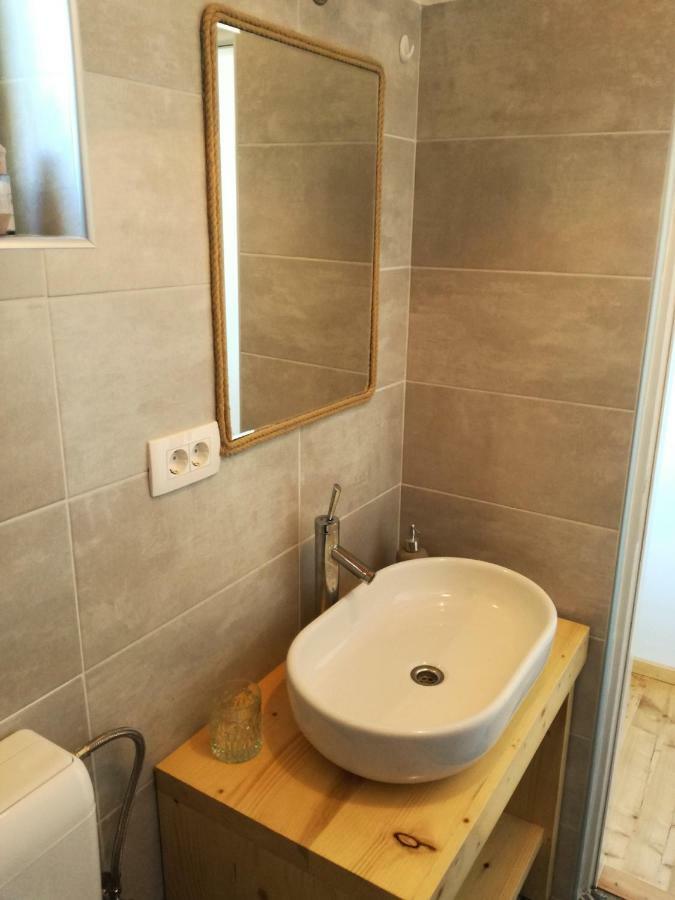 Apartment Cernesa Ražanac Εξωτερικό φωτογραφία